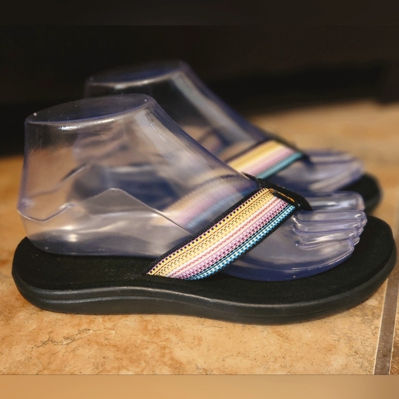 Teva Mush Women's Sandals - Picture 2 of 7